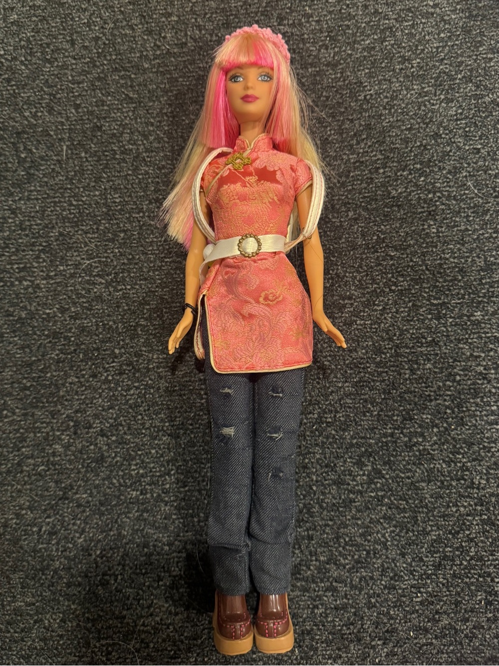 Tokyo Pop Harajuku Barbie Fashion Fever Doll